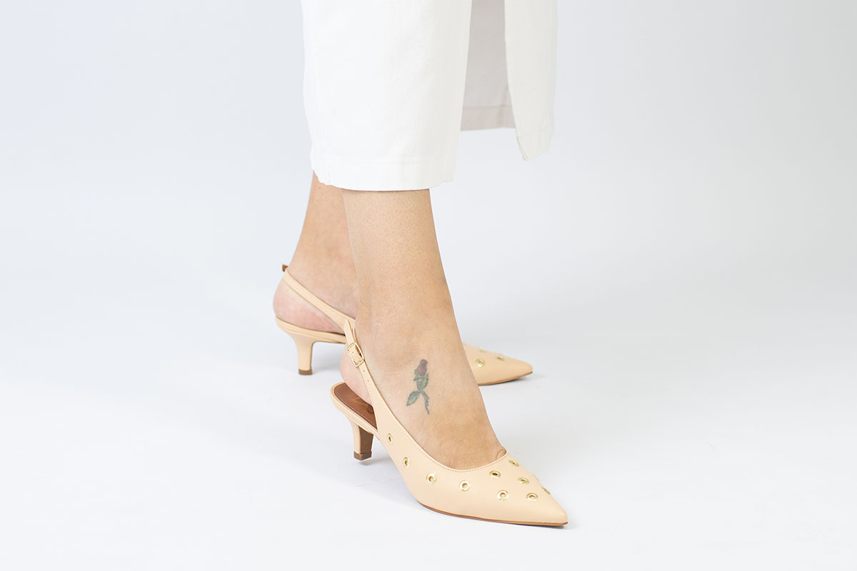 scarpin kitten heel - Nude/Dourado